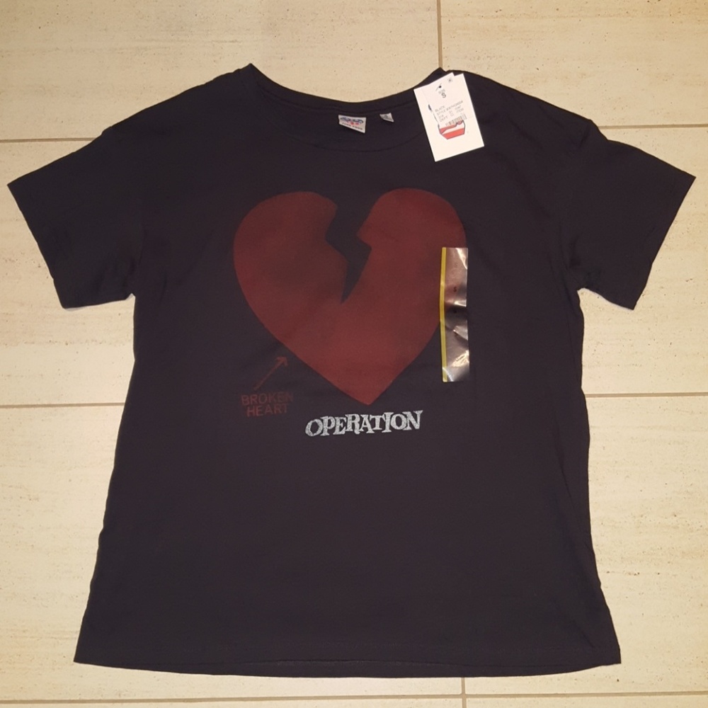 Junk Food Valentine's Heart Fun Small Shirt Top